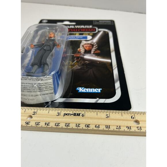 Star Wars Vintage Collection Ahsoka Tano (Corvus) VC222 3.75" MOC Hasbro - Picture 5 of 5